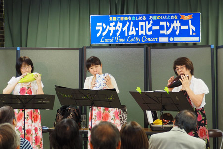 ぽぽるての演奏写真